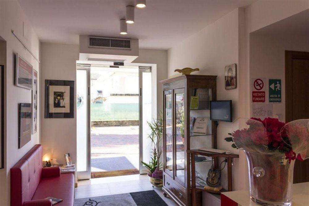 Hotel Mezzaluna Treviso Ngoại thất bức ảnh